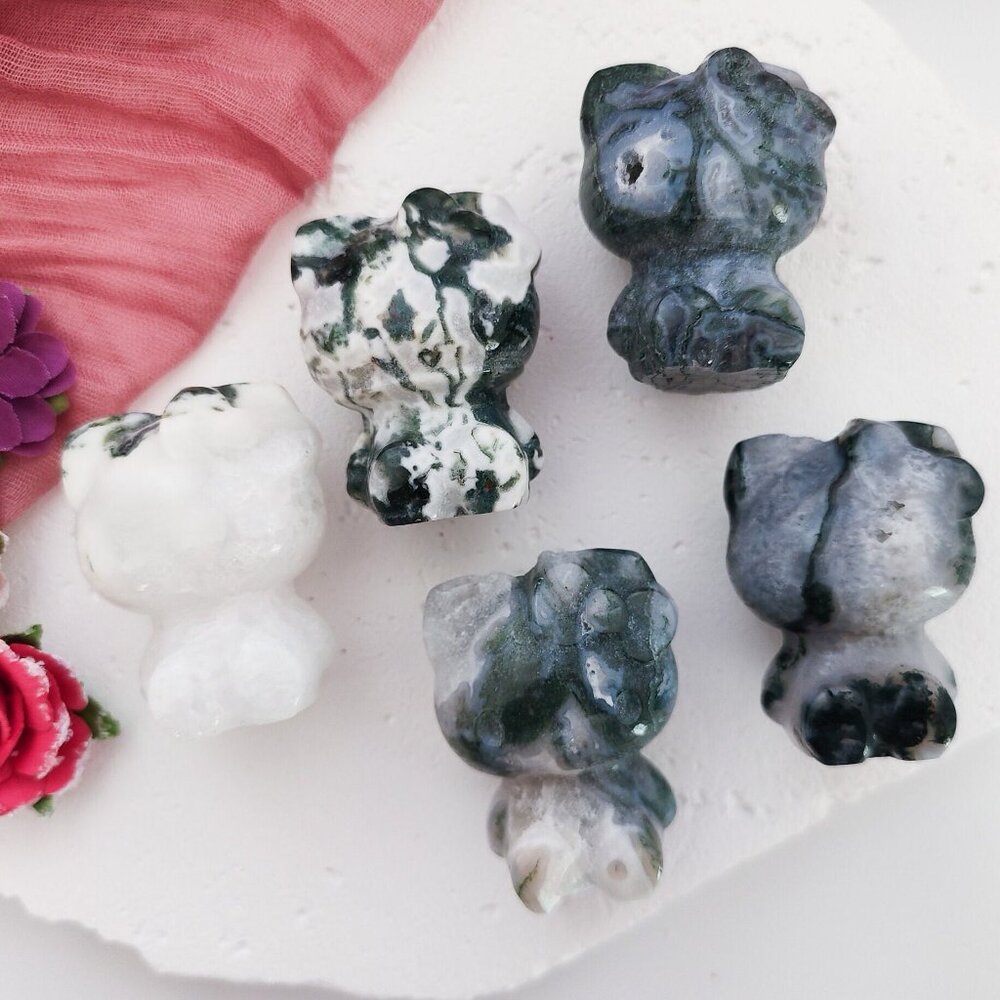 Moss Agate Hello Kitty Crystal Carving
